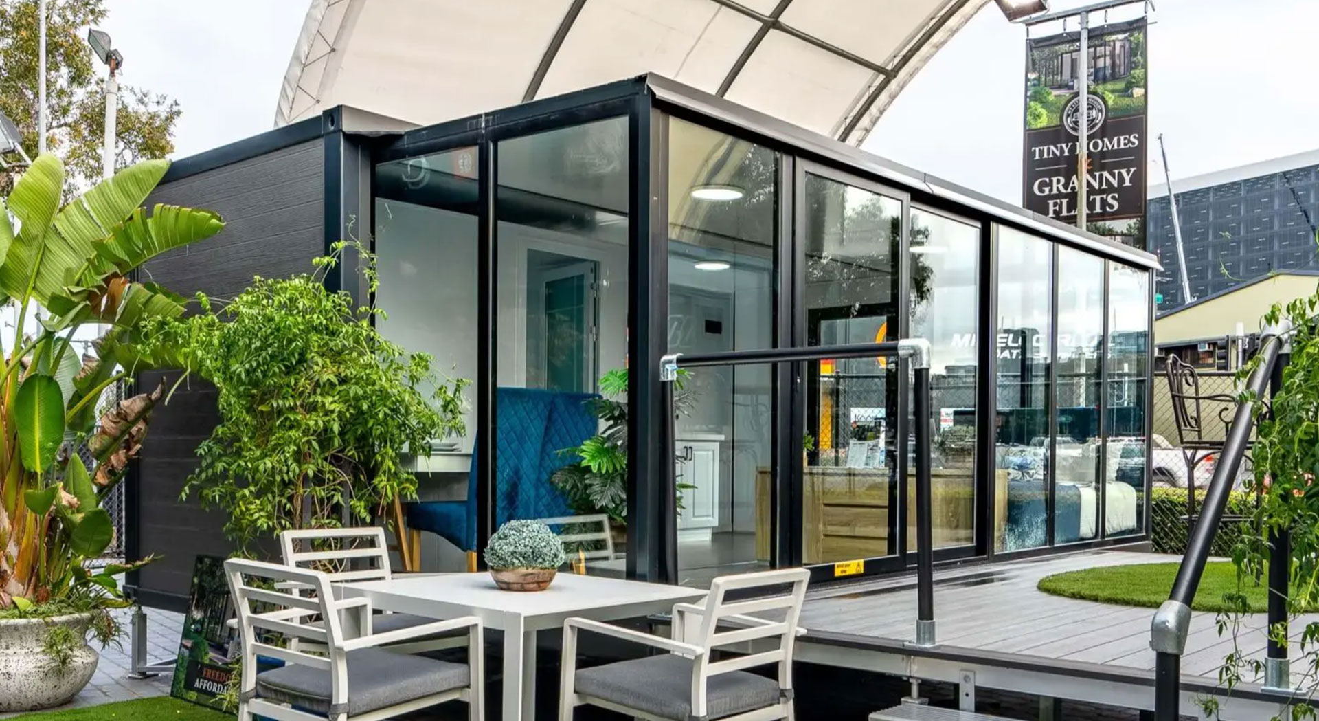 20ft Expandable Vista — 1 Bed